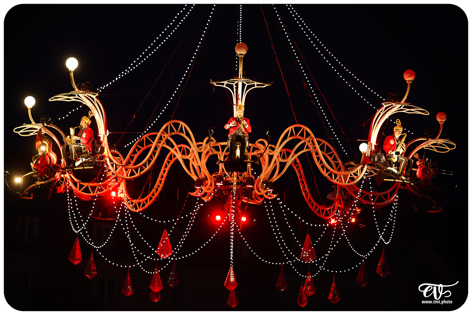 LE LUSTRE IMPERIAL (CIE TRANSE EXPRESS)